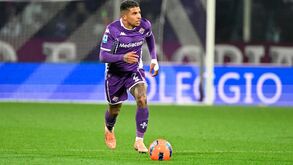 Dodô, lateral da Fiorentina, é alvo do Inter de Milão