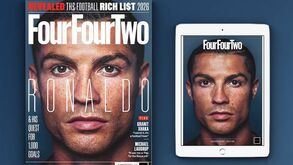 Cristiano Ronaldo é capa da 'FourFourTwo'