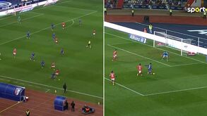 O golo fenomenal de Zalazar no Benfica-Sp. Braga: arrancou antes do meio-campo, passou por dois jogadores e marcou