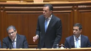 «Problemas da Saúde não se resolvem com demissões»: Montenegro garante que ministra da Saúde fica no Governo