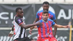 Jean Sinisterra (à esquerda) nos tempos de Varzim