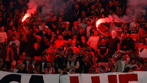 Benfica multado após uso de pirotecnia no jogo com o Estoril