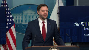 JD Vance afirma que agente do ICE envolvido em tiroteio fatal tem 'imunidade absoluta'