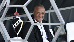 Kenedy voltou ao futebol depois de ser TVDE e vender sementes: «Tudo acontece na hora certa»