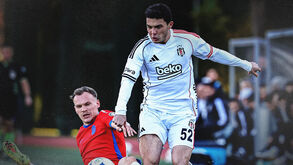 Besiktas venceu por 2-1