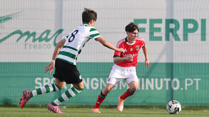 Jogo entre Sporting e Benfica na penúltima jornada do Nacional de iniciados