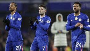 Pedro Neto marca na goleada do Chelsea