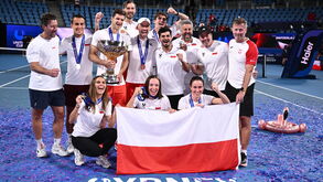 Polónia conquista a United Cup