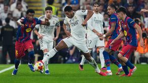Real Madrid e Barcelona disputam a Supertaça de Espanha