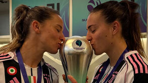 Tatiana Pinto (à esquerda)