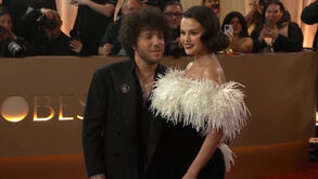 Das transparências à extravagância: os looks que marcaram os Globos de Ouro