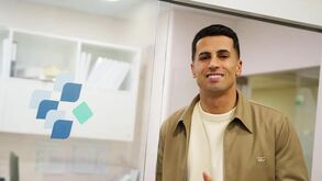 João Cancelo realiza exames médicos e prepara-se para apresentação no Barcelona