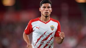 Reforço para o Vélez: Robertone regressa a casa