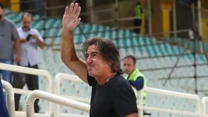 Ricardo Sá Pinto treina o Esteghlal de Teerão