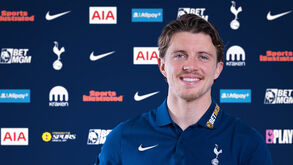 Tottenham reforça equipa com novo jogador