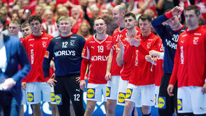 Dinamarca bate Macedónia no arranque do Europeu e junta-se a Portugal no topo do Grupo B