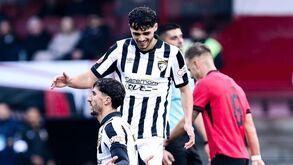 Portimonense vence em Penafiel