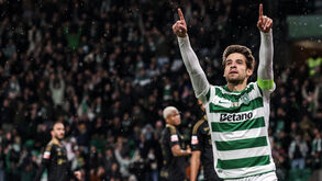 Daniel Bragança festeja no regresso a Alvalade após a longa ausência por lesão