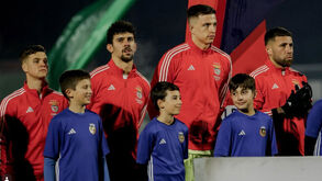 Dahl, Tomás Araújo, Trubin e Otamendi no jogo com o Rio Ave