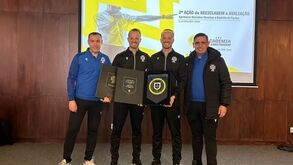 Cristiano Santos e Rúben Santos homenageados pela FPF