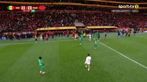 O momento em que os jogadores do Senegal abandonam o relvado durante a final da CAN