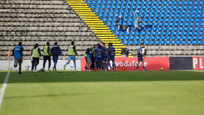 Jogadores do Famalicão festejam frente ao Santa Clara