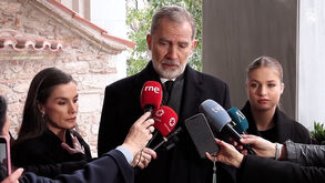 «Estamos muito preocupados»: a reação dos reis de Espanha ao acidente ferroviário que matou 39 pessoas