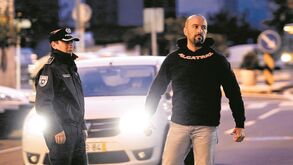 37 detidos em megaoperação de combate ao grupo extremista 1143: «Vasto material neonazi apreendido»