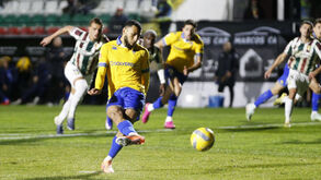 Begraoui marcou, de penálti, no hat trick ao E. Amadora 