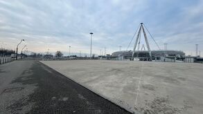 Benfica já está em Turim: recebido com muito frio mas escapa à neve