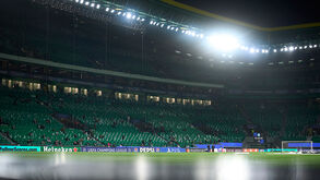 Estádio do Sporting prepara-se para o jogo com o PSG