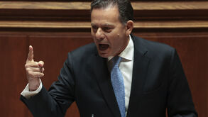 Montenegro defende a ministra da Saúde após mortes no INEM