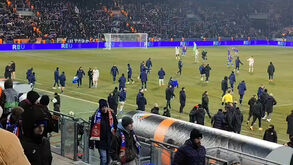 Das lágrimas de Samu a Farioli a confrontar quarto árbitro: o final do Viktoria Plzen- FC Porto