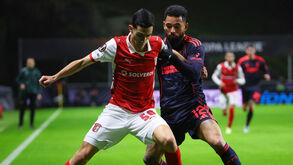 Gorby (Sp. Braga) e Dilane Bakwa (Nottingham Forest))