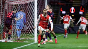 Gabri Martínez festeja o autogolo que deu o triunfo do Sp. Braga sobre o Nott. Forest