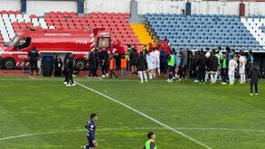 Treinador do Lourosa transportado para o hospital após sentir-se mal no final do jogo com o Chaves