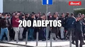 Tudo o que sabemos sobre a entrada dos ultras do Benfica no Seixal