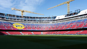 Barcelona e Real Oviedo defrontam-se no Camp Nou