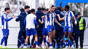 Jogadores do FC Porto B a celebrar