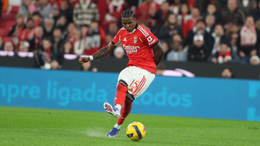 Lopes Cabral no momento do remate que deu em golo frente ao Estrela