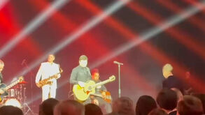 O momento da gala Legião de Ouro em que Tony Carreira chama António Salvador ao palco
