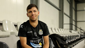 Miguel Ângelo: «Com os surdos, estou no meu mundo. Com os ouvintes, estou a lutar para estar no mundo deles»