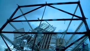 Imagens impressionantes: roda gigante da Figueira da Foz caiu