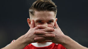 Gyokeres marca ao Kairat Almaty