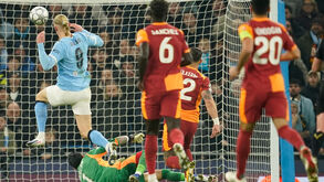 Haaland a marcar frente ao Galatasaray