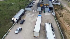 Camiões tombados e telhados destruídos: imagens de drone mostram rasto de destruição na cidade de Leiria