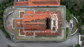 Das imagens mais impactantes: drone mostra os estragos da tempestade Kristin em Portugal