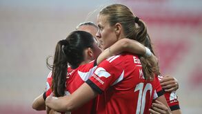 Benfica vence Valadares