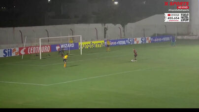 A melhor 'Panenkada' dos últimos anos? Brasileiro de 16 anos impressiona com frieza incrível