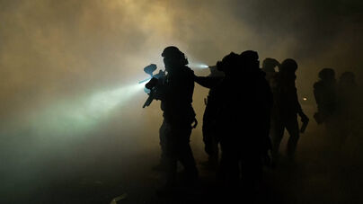 Minneapolis a ferro e fogo após mais um tiroteio a envolver imigrantes 